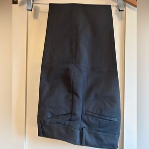 Women’s Ann Taylor Grey Pinstriped Suit, 2P